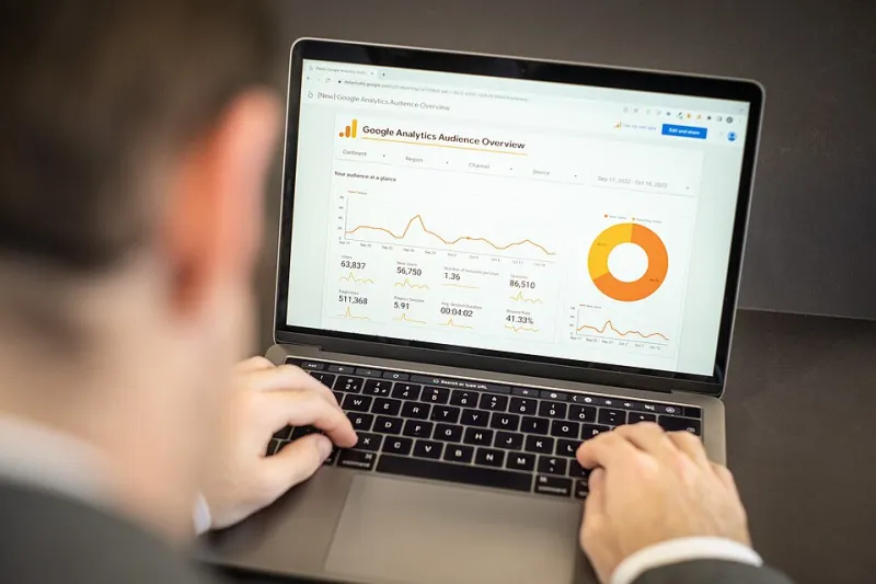 Reported Gains, Unreachable Users: The Measurement Gap Undermining CDN Performance Accountability